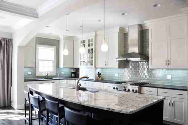 Dramatic Chicago Home Interior Design Remodel